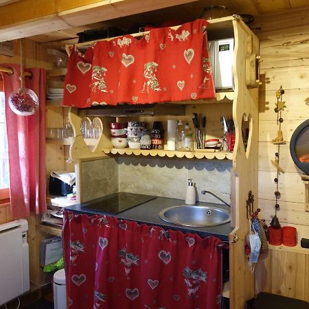 Charmant Mazot Savoyard A Hauteluce: Ideal Pour Couple, Proche Commerces Et Ski, Bien Equipe - Fr-1-342-263 Экстерьер фото
